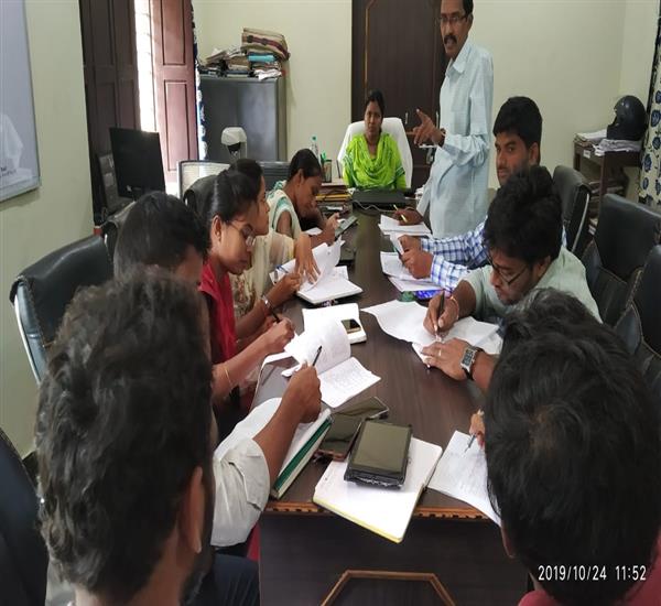 Warangal Urban District                                                                                                                                                                                                                                    - PMFBY                                                                                                                                                  - PMFBY- TRAINING TO AEOs AND PRIMARY WORKERS ON CCE AND FORMS FILLING- KAZIPET MANDAL                                                                                                                                                                            - dt.24/10/2019          